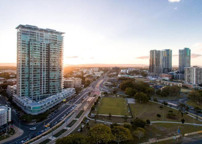 Stunning View Close To Everything Gold Coast Exterior photo